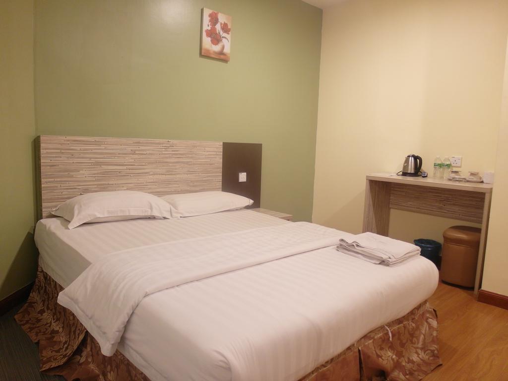 Lbs Hotel Cheras Quarto foto